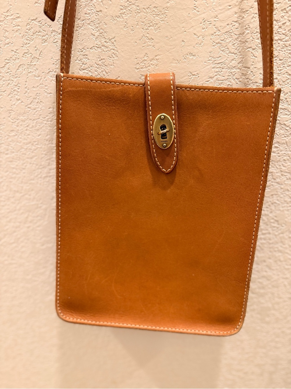 Fossil Vintage Classic Tan Leather Crossbody Messenger Bag